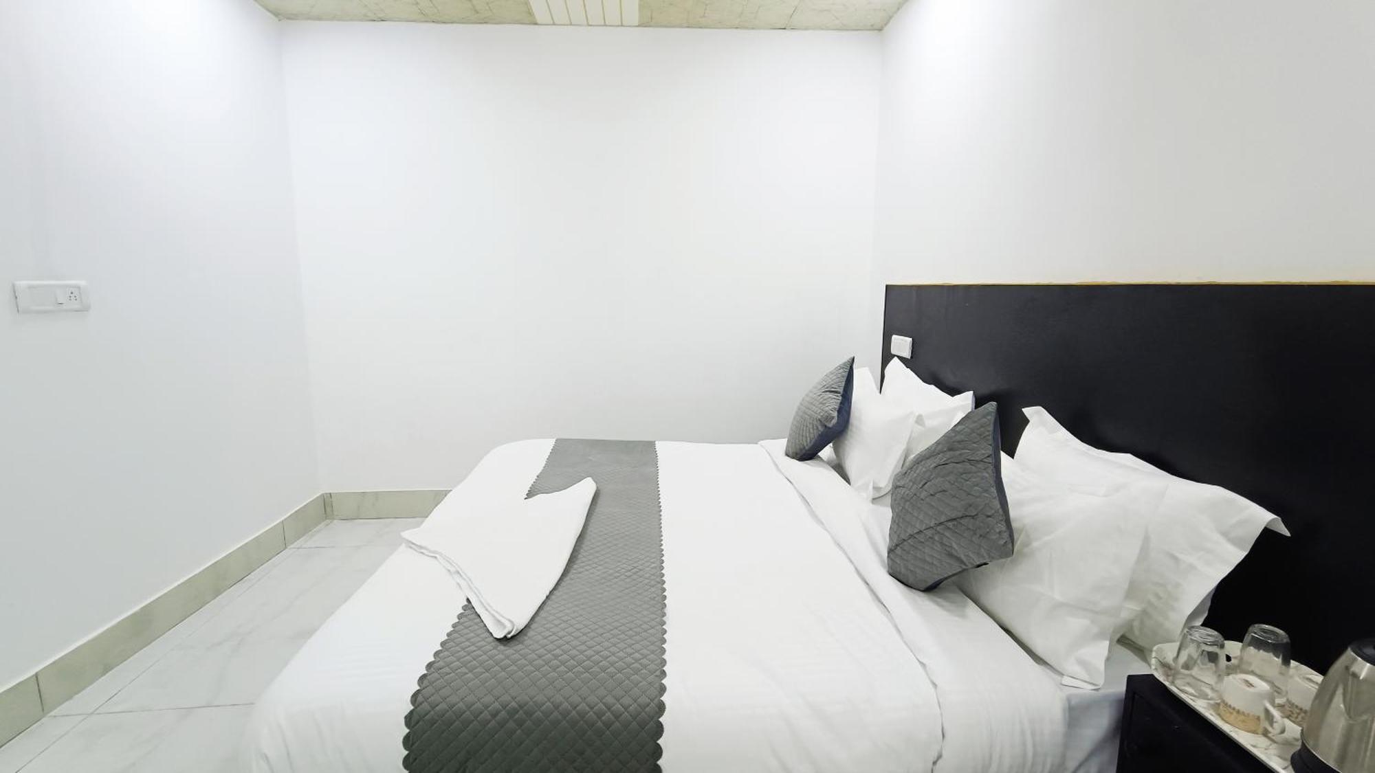 Corner View 3* New Delhi